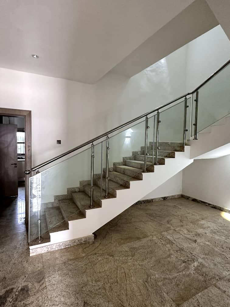 5-Bedroom Detached Duplex in Jahi